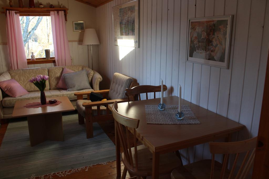 Lilla Sandereds Gard Loftahammar Zimmer foto